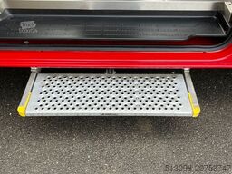 VOLKSWAGEN CRAFTER 2.0 TDI 8 SITZER KLIMA 1.HAND HECKLIFT