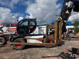 Manitou MRT 2150+ Rotating Telehandler – Jib, Pallet Forks
