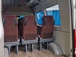 IVECO Daily C35 M1 9 Sitzer sauberes Fahrzeug