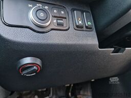 MERCEDES-BENZ 519 Allrad 4 x 4 Vorlauffahrzeug GSR2