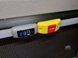 MERCEDES-BENZ 519 Allrad 4 x 4 Vorlauffahrzeug GSR2