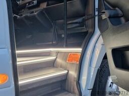 MERCEDES-BENZ 519 Allrad 4 x 4 Vorlauffahrzeug GSR2