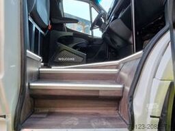 MERCEDES-BENZ 519 Allrad 4 x 4 Vorlauffahrzeug GSR2