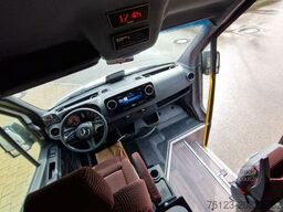 MERCEDES-BENZ 517 Lord Comfort XXL Lagerfahrzeug 23 SS