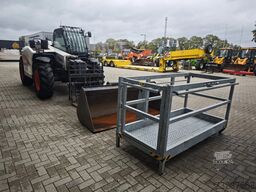 Bobcat T35.105 3 Attechments!