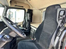 MERCEDES-BENZ Actros 1842 BDF/BigSpace /LBW 2t/6 Sitze/