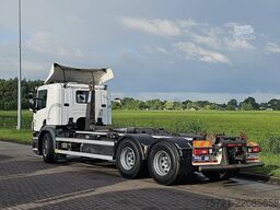 SCANIA P410 AJK 20 ton