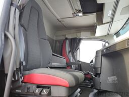 VOLVO FH 500 6X2 STEERED PTO+HYDR