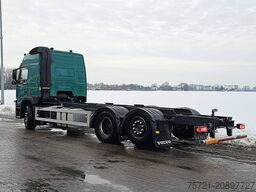 VOLVO FM 13.420 6X2 STEER AXLE PTO