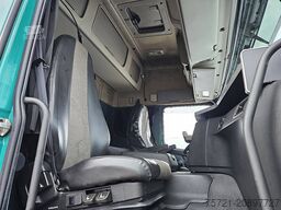 VOLVO FM 13.420 6X2 STEER AXLE PTO