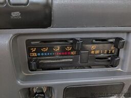 Isuzu NQR 75