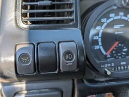 Isuzu NQR 75