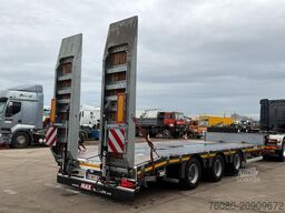Max Trailer max 300 (16110 LOAD CAPACITY / NEW CONDITION / ...