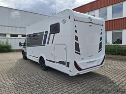 CARADO Edition26 T Ford 447 Trail 165PS Auto / Xenon