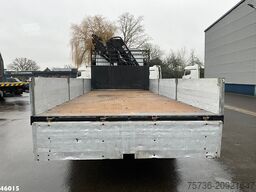 Mercedes-Benz ANTOS 1827 Euro 6 Hiab 14 Tonmeter laadkraan