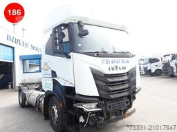 IVECO S WAY 460 LNG RETARDER ACTIVE SPACE