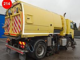 VOLVO FMX 330 JOHNSTON BEAM JB VT801