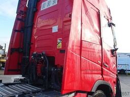 VOLVO FH 460 GLOBETROTTER