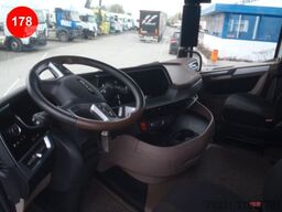 DAF XG+ 530