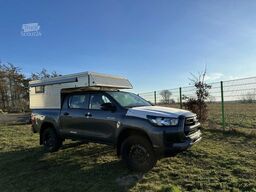  Hilux 2.4 4x4 Double Cab NESTLE TRAVEL MC