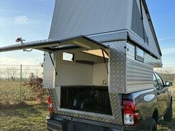  Hilux 2.4 4x4 Double Cab NESTLE TRAVEL MC