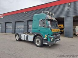 Trattore stradale standard Volvo FMX