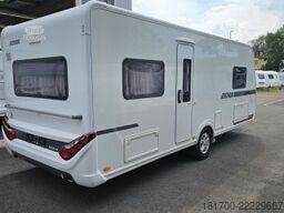Hymer/Eriba Nova 530 Mover, Hubstützen,Arktis Paket