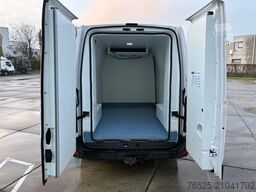 Renault Trucks Master