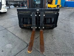 Toyota 40-8FD70N / 7 Ton / New Fork Positioner