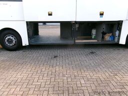 MAN R09 Lion's Coach