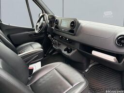 MERCEDES-BENZ Sprinter 215 CDI *DoKa*Klima*AHK*Leder*MBUX*