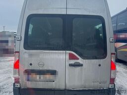 Opel Movano minibus – 17 seats (only approx. 99,000 km)