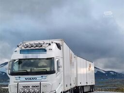 Volvo FH16 16 pallet 6x4 box truck with Onspot tool boxe