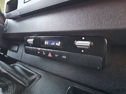 MERCEDES-BENZ SPRINTER 316 Bakwagen Laadklep!