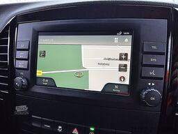 MERCEDES-BENZ VITO 114 L2 Navi Distronic AC