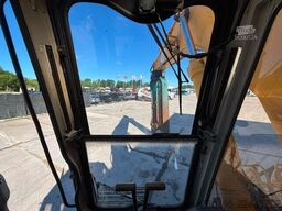 Kobelco K909LC-II + HYDRAULIC SHEAR VTN CL300 (2004)