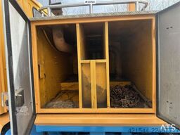 Scania 82m lift truck w/ Simon cara 170 - Must see. WATCH