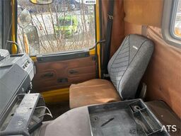 Scania 82m lift truck w/ Simon cara 170 - Must see. WATCH