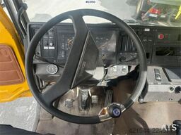 Scania 82m lift truck w/ Simon cara 170 - Must see. WATCH