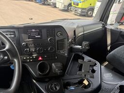 Mercedes-Benz Arocs 3243 8x4 Schwarzmüller / Swiss-Vehicle