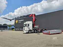 Scania R590 V8 8x2 / HMF 9520 CRANE - JIB - WINCH / TR...