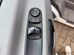 MERCEDES-BENZ 316 Sprinter | 3x Sitze*1.Hand*Schaltgetriebe*AC