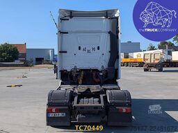 Mercedes-Benz Actros 1845