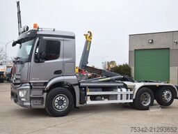 Mercedes-Benz Antos 2643