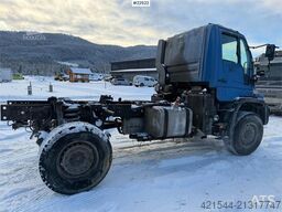 Mercedes-Benz Unimog 4x4 chassis with black license plates