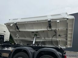 MAN TGS 33.440 MAN TGS 33.440 6x6  3-Seiten- Kipper...
