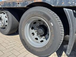 Volvo FM-300 6x2, 8,5 Mtr. Ramp Truck