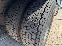 Volvo FM-300 6x2, 8,5 Mtr. Ramp Truck