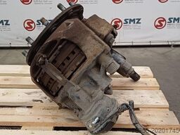 Iveco Occ wielnaaf + remklauw links meeloopas Iveco