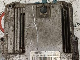 Diversen Occ ECU motorbesturingseenheid MC11.44-50 190kw LF